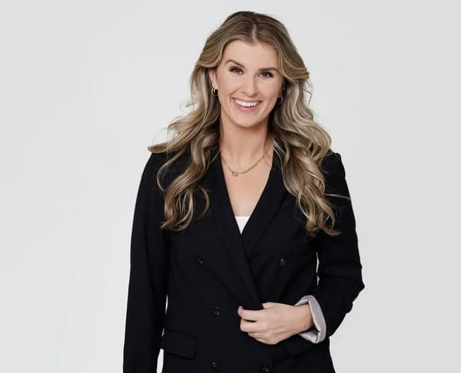 Wie is de vriend van verslaggeefster Eline de Zeeuw