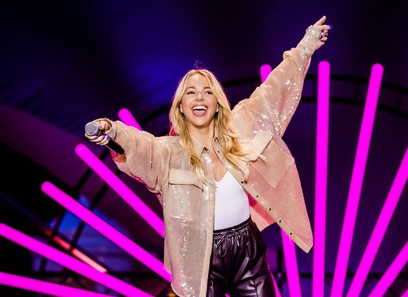 Wie is de vriend van zangeres Emma Heesters